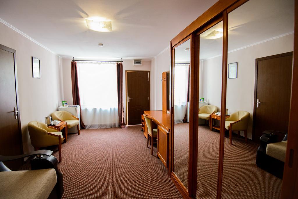 Residence Piata Sfatului ブラショフ エクステリア 写真