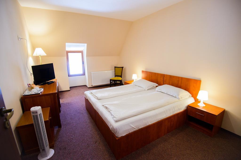 Residence Piata Sfatului ブラショフ エクステリア 写真