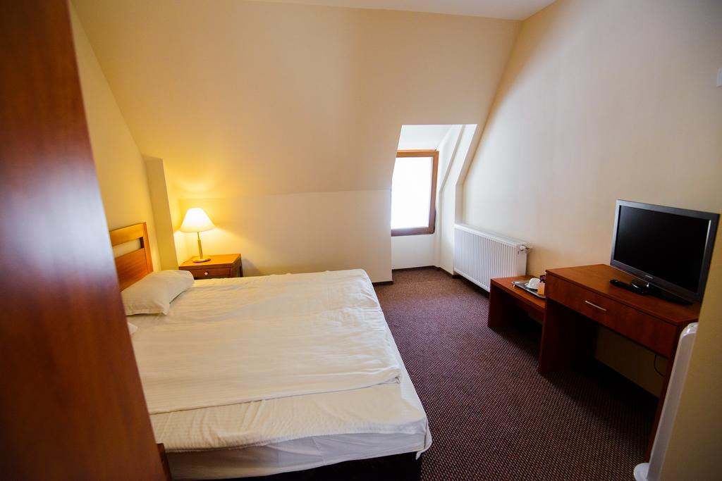 Residence Piata Sfatului ブラショフ エクステリア 写真